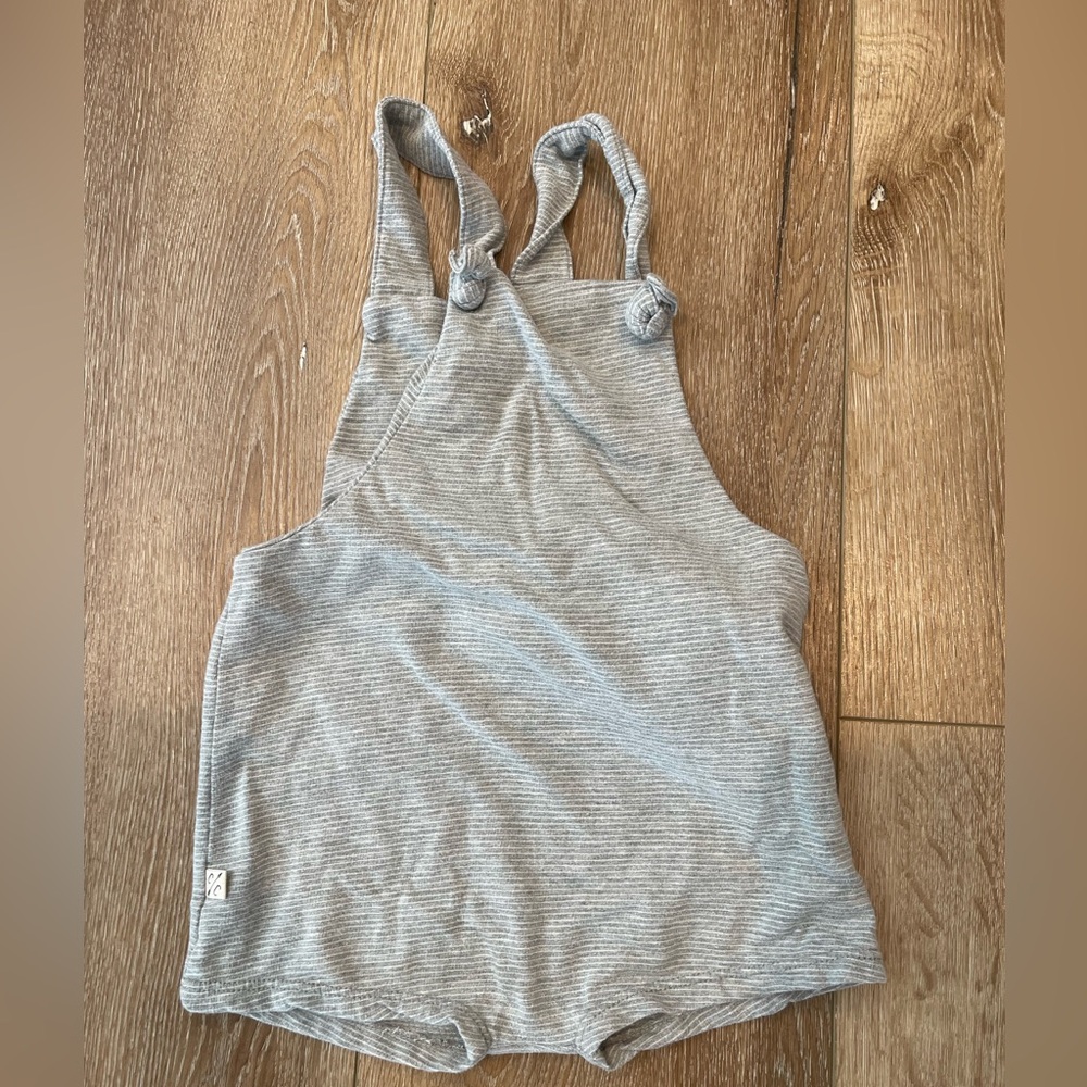 childhood’s clothing 4t Romper